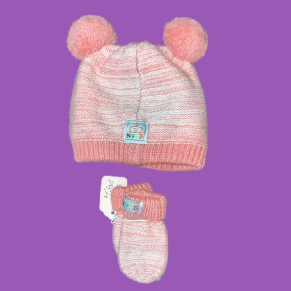 ADORABLE teenie, tiny little infant mittens and matching pompom hat - Like New